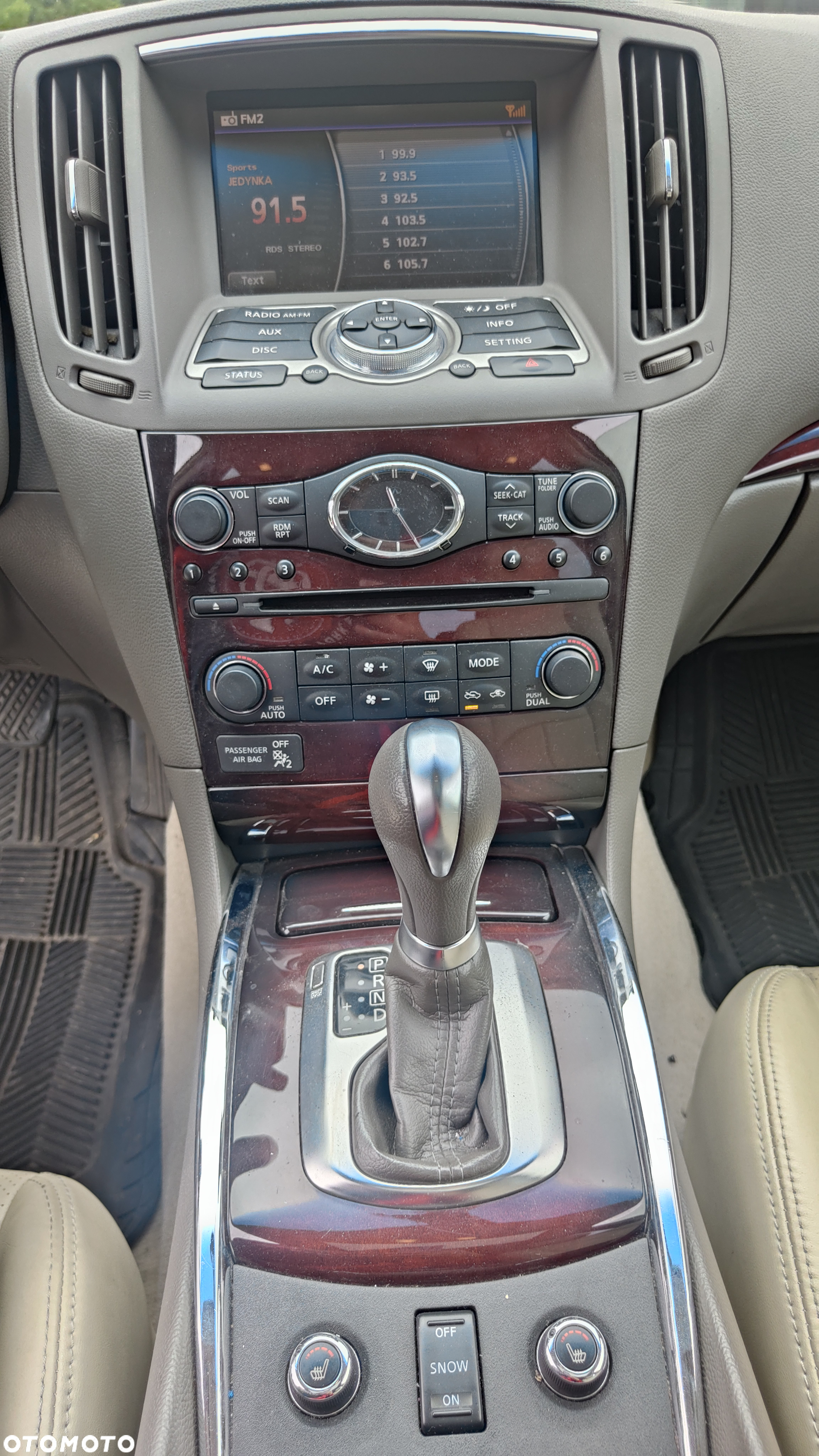 Infiniti G - 9