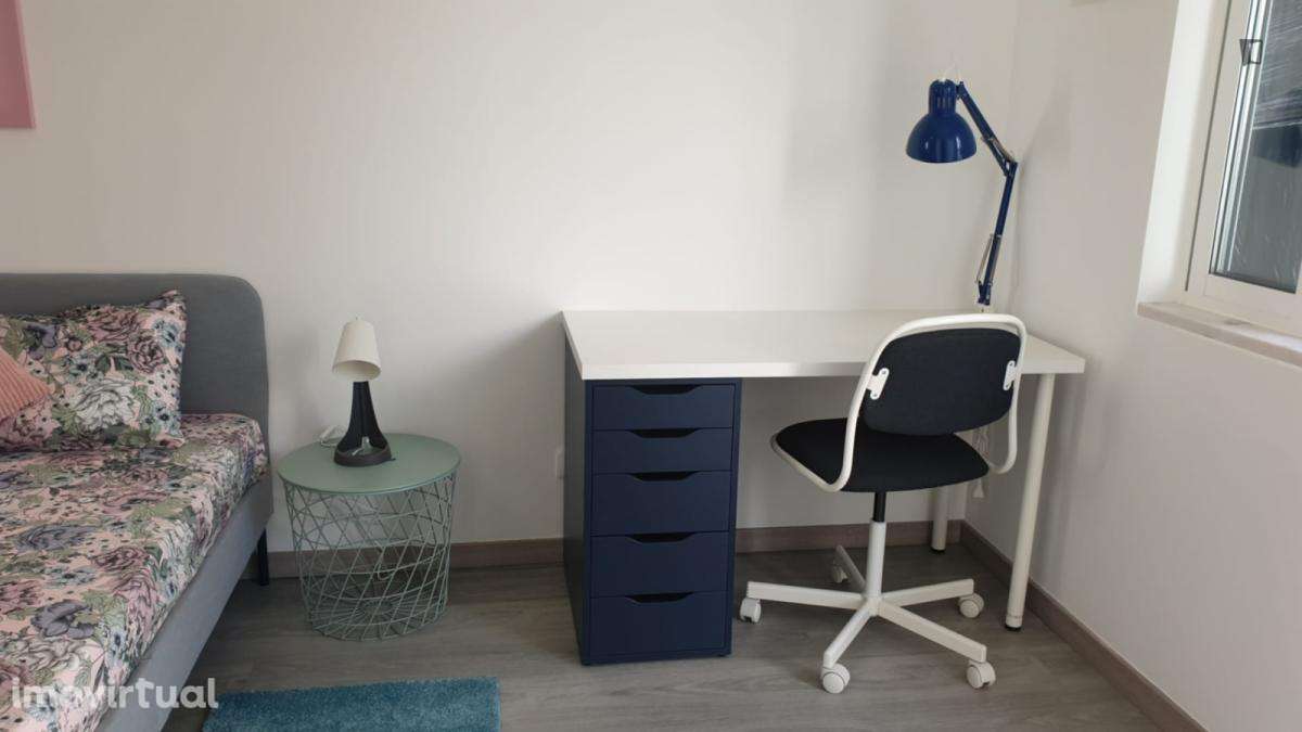Quarto - localizado em Oeiras Lisbon - Grande imagem: 3/7