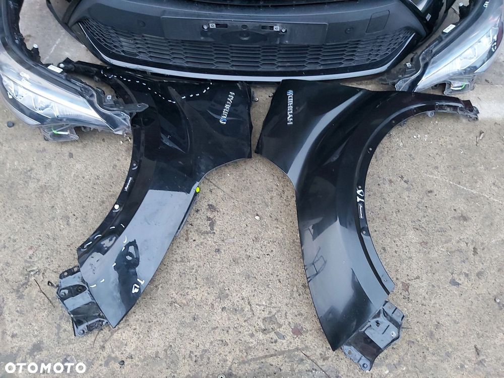 Toyota C-HR Lift pas przedni zderzak chłodnica maska kompletny przód 2,0 H - 5