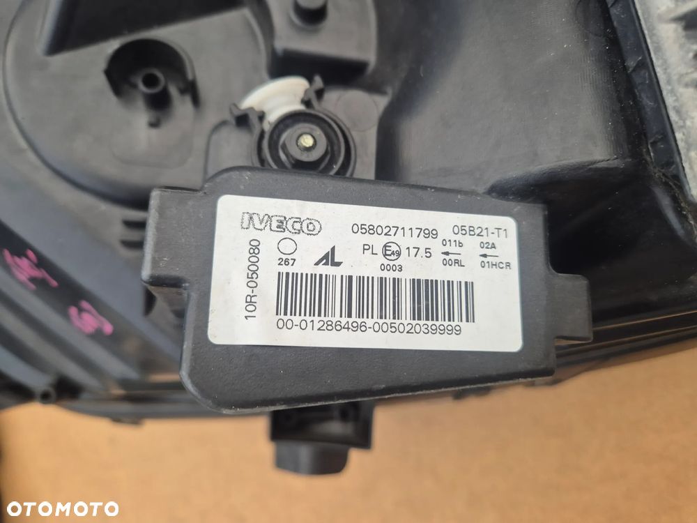 Iveco Daily lampa prawa.FULL LED .Kompletna - 14