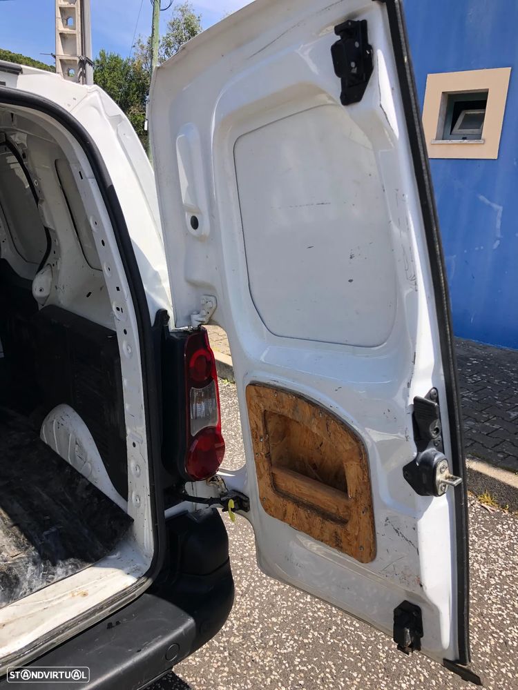 Peugeot Partner 1.6 HDi Confort - 9