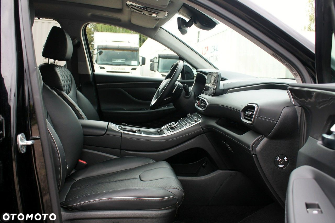Hyundai Santa Fe - 12