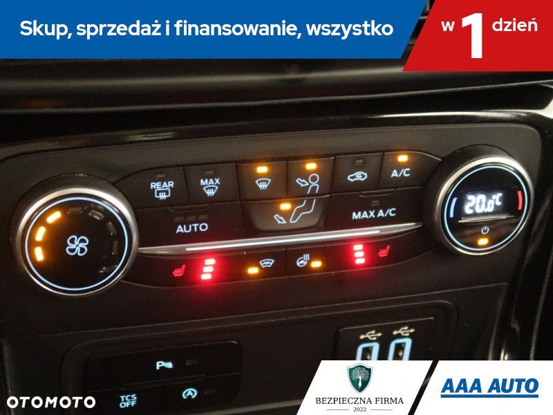 Ford EcoSport - 18