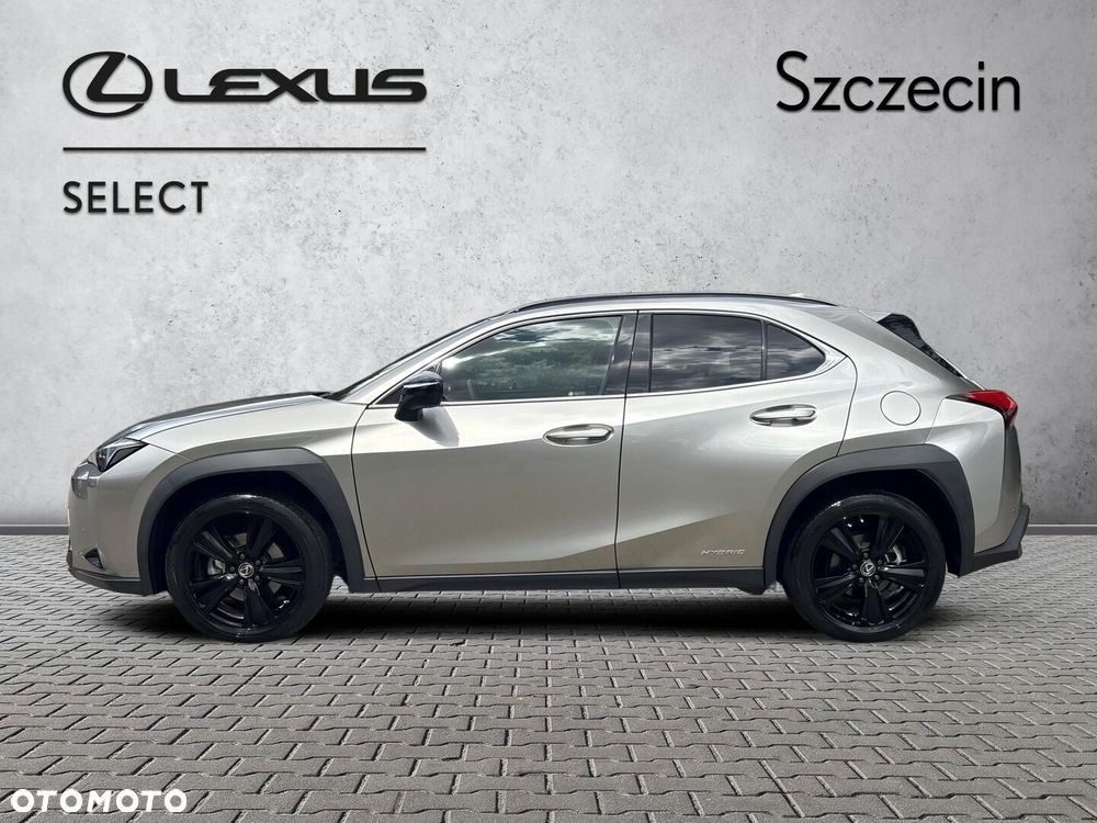 Lexus UX - 2