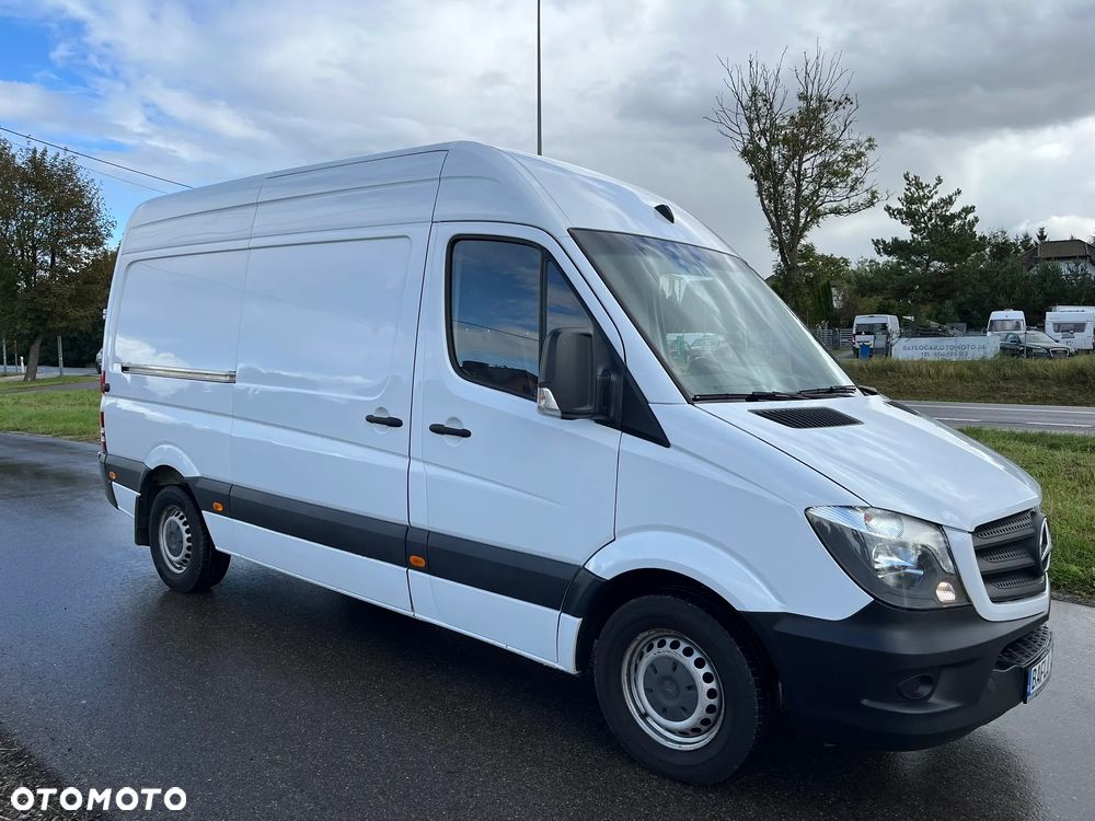 Mercedes-Benz Sprinter - 5
