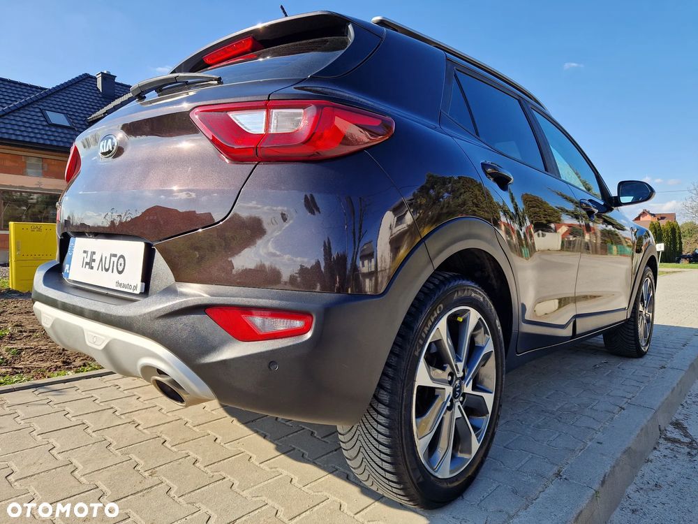 Kia Stonic 1.4 L - 8