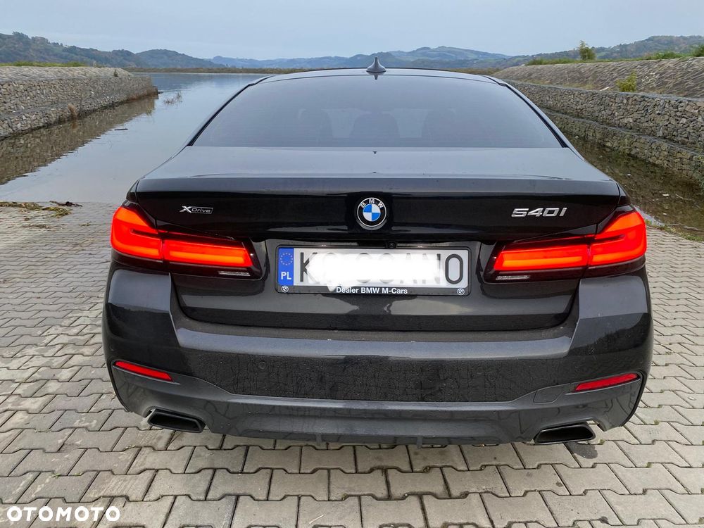 BMW Seria 5 540i xDrive Luxury Line sport - 5