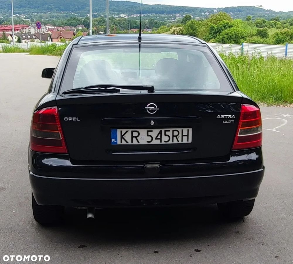 Opel Astra 1.7 DTI Comfort - 10