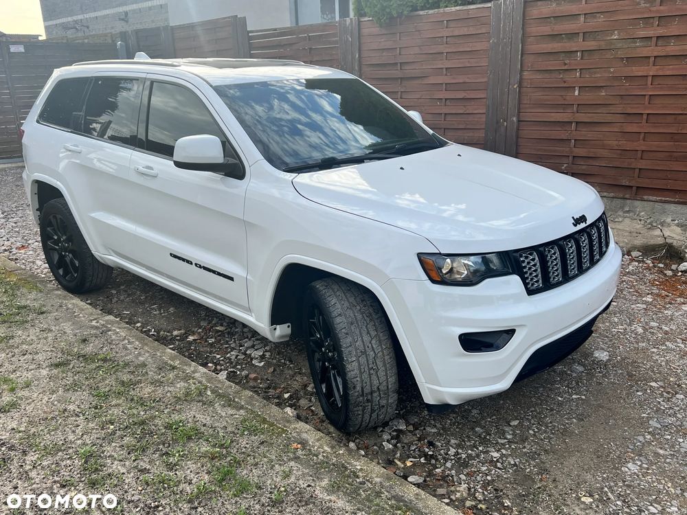 Jeep Grand Cherokee - 3