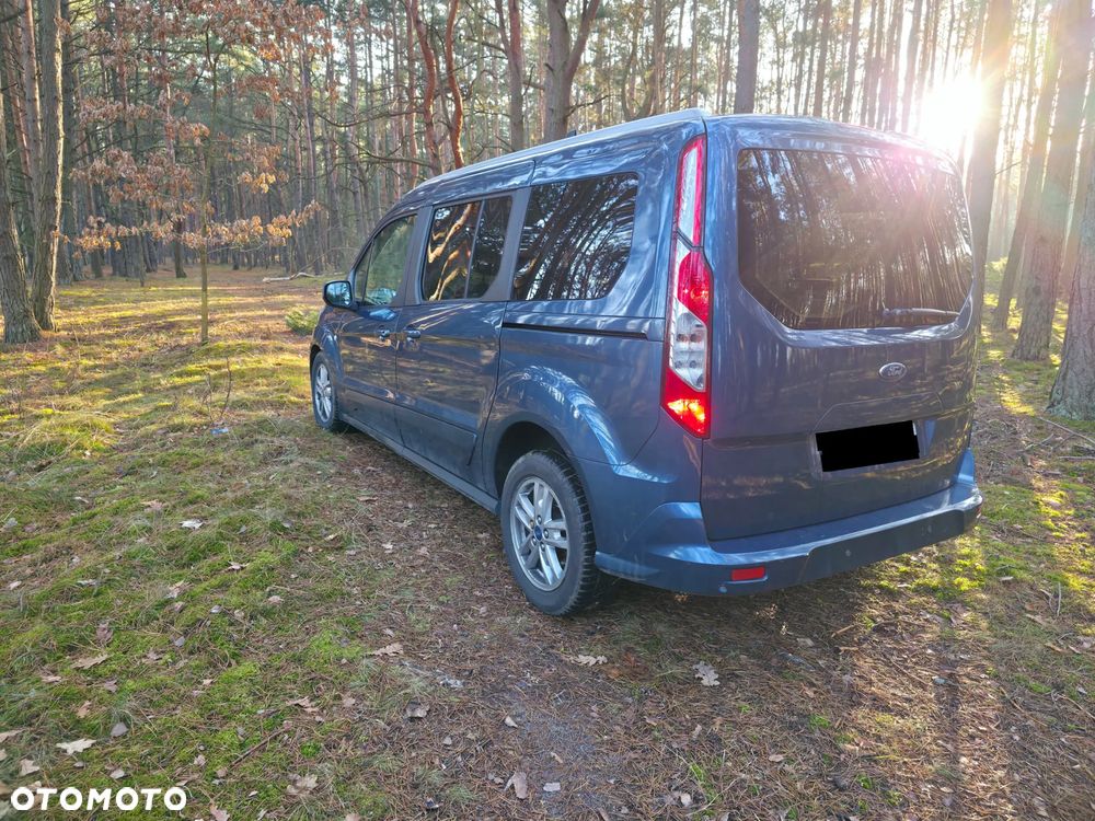 Ford Tourneo Connect Grand - 12