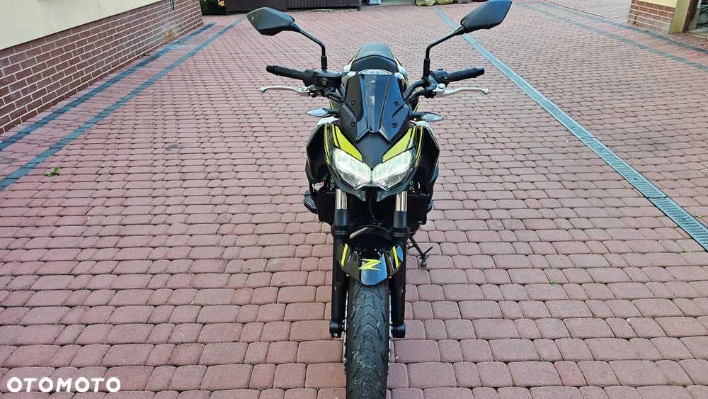 Kawasaki Z 650 - 18