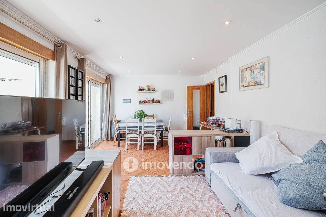 Apartamento T2 com cozinha equipada, na Amadora - Grande imagem: 4/38