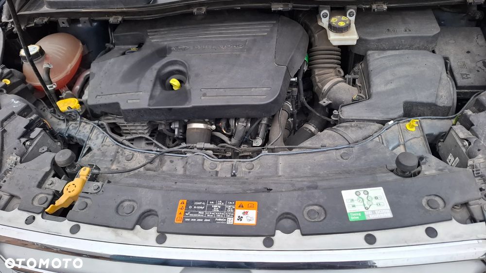 Ford Kuga 2.0 TDCi AWD Titanium - 28