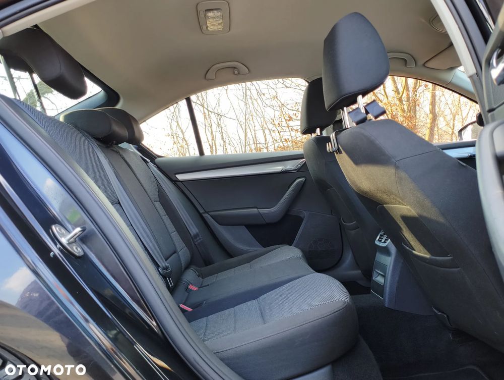 Skoda Octavia 1.8 TSI Ambition - 7