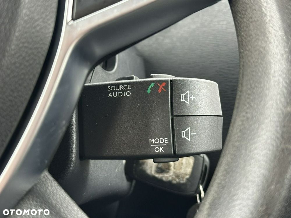 Dacia Dokker 1.5 dCi Laureate - 26
