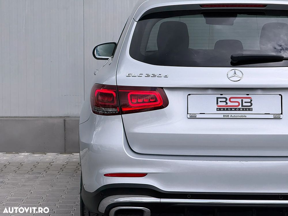 Mercedes-Benz GLC 220 d 4MATIC 9G-TRONIC AMG Line Plus - 14