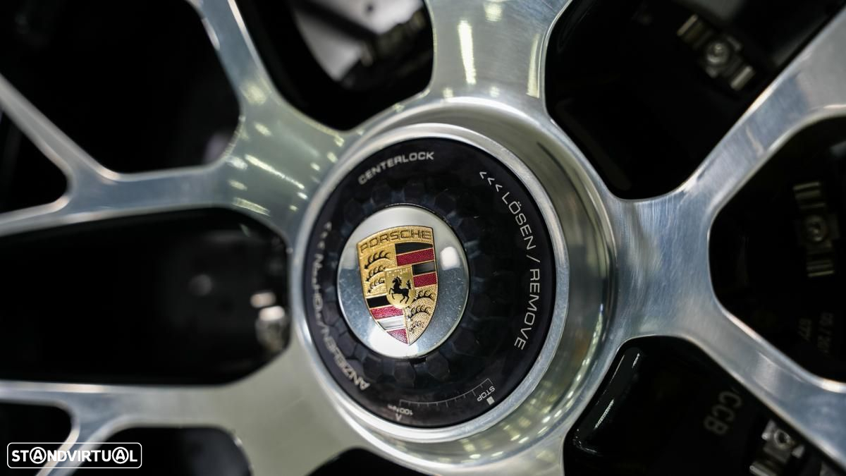Porsche 911 (991) Turbo S PDK - 10