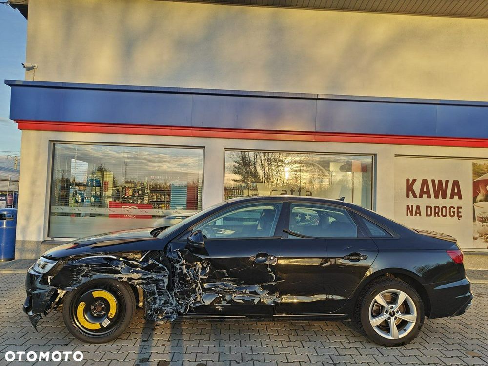 Audi A4 Limousine - 4