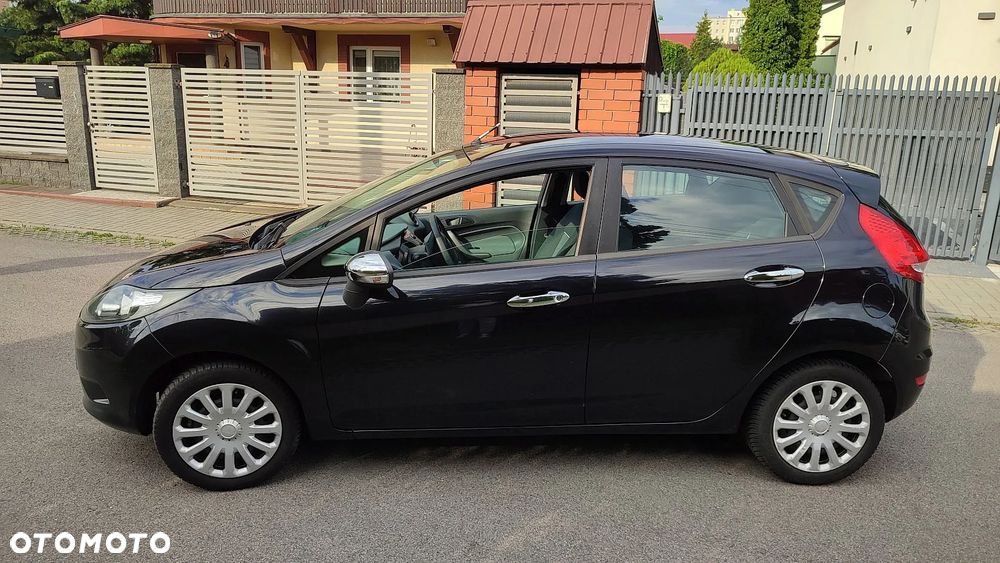 Ford Fiesta 1.25 Champions Edition - 19