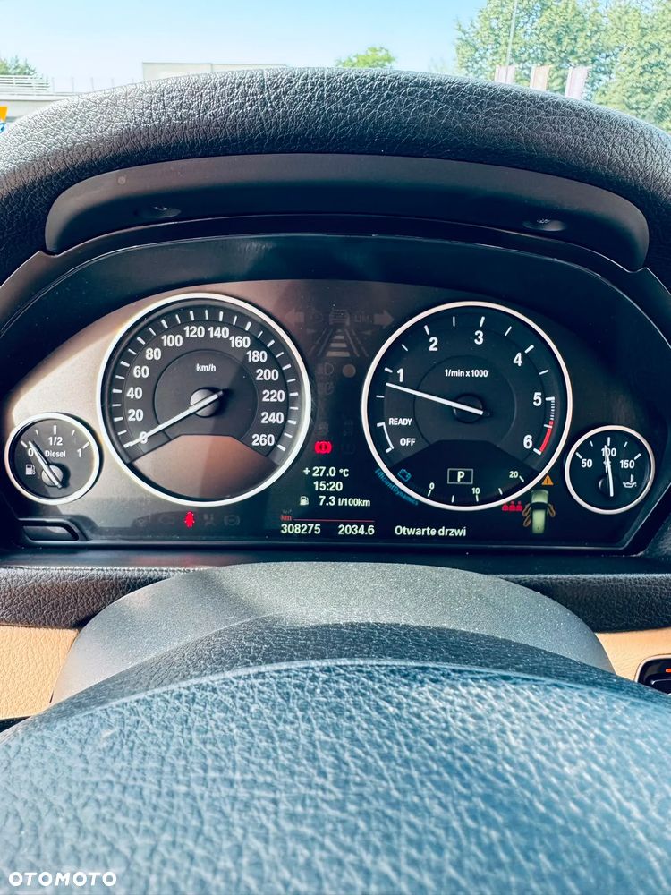 BMW Seria 3 318d - 13