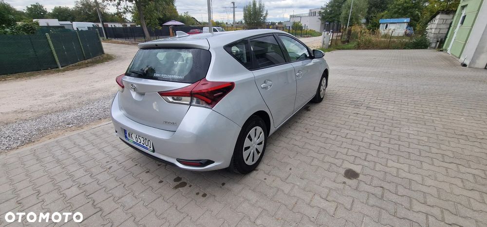 Toyota Auris 1.6 Active - 6