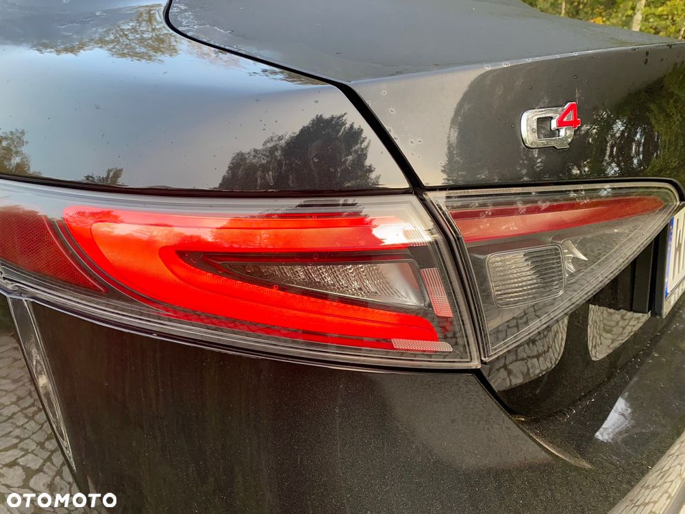 Alfa Romeo Giulia 2.0 Turbo Competizione Q4 - 10