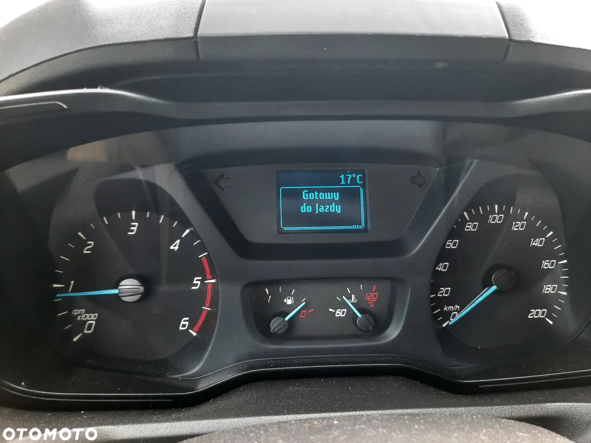 Ford Transit - 17