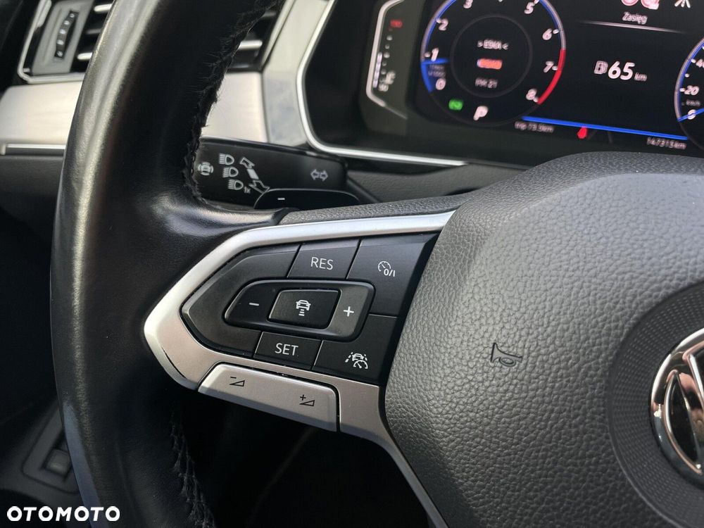 Volkswagen Passat 2.0 TSI 4Mot Elegance DSG - 35