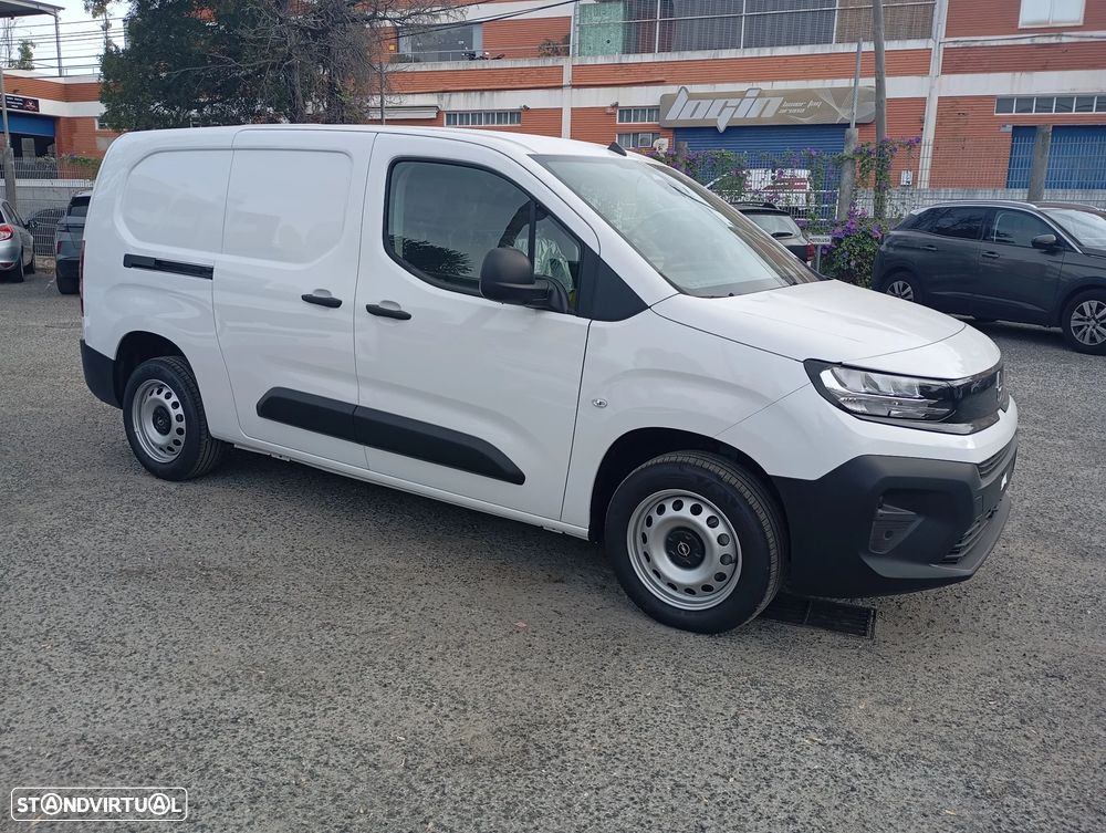 Opel Combo-e XL (50-kWh) - 4