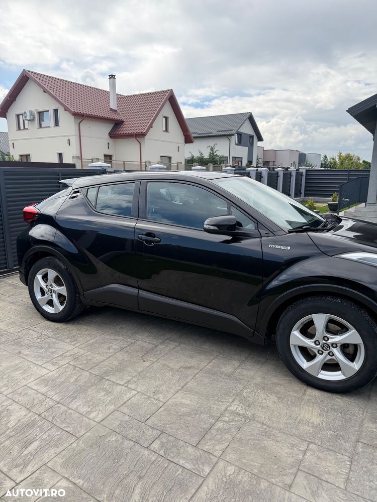 Toyota C-HR - 4