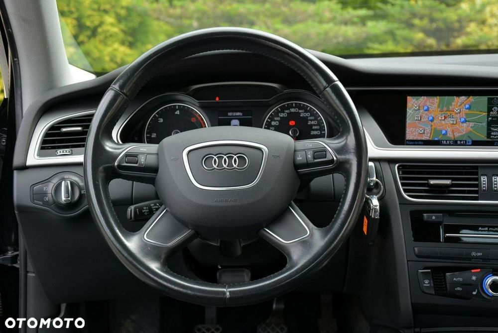 Audi A4 Limousine 2.0 TDI DPF clean diesel S line Sportpaket - 27