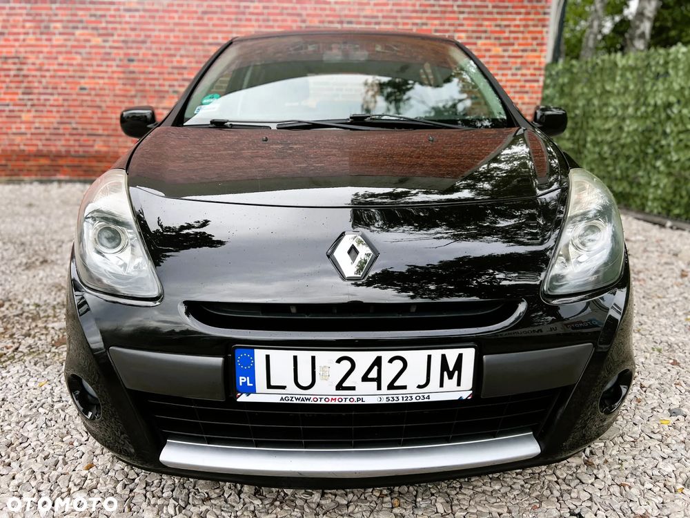 Renault Clio - 37