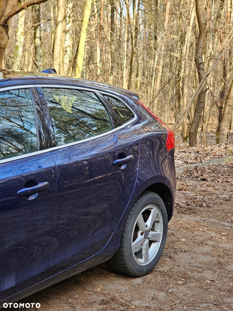 Volvo V40 D4 Ocean Race - 6