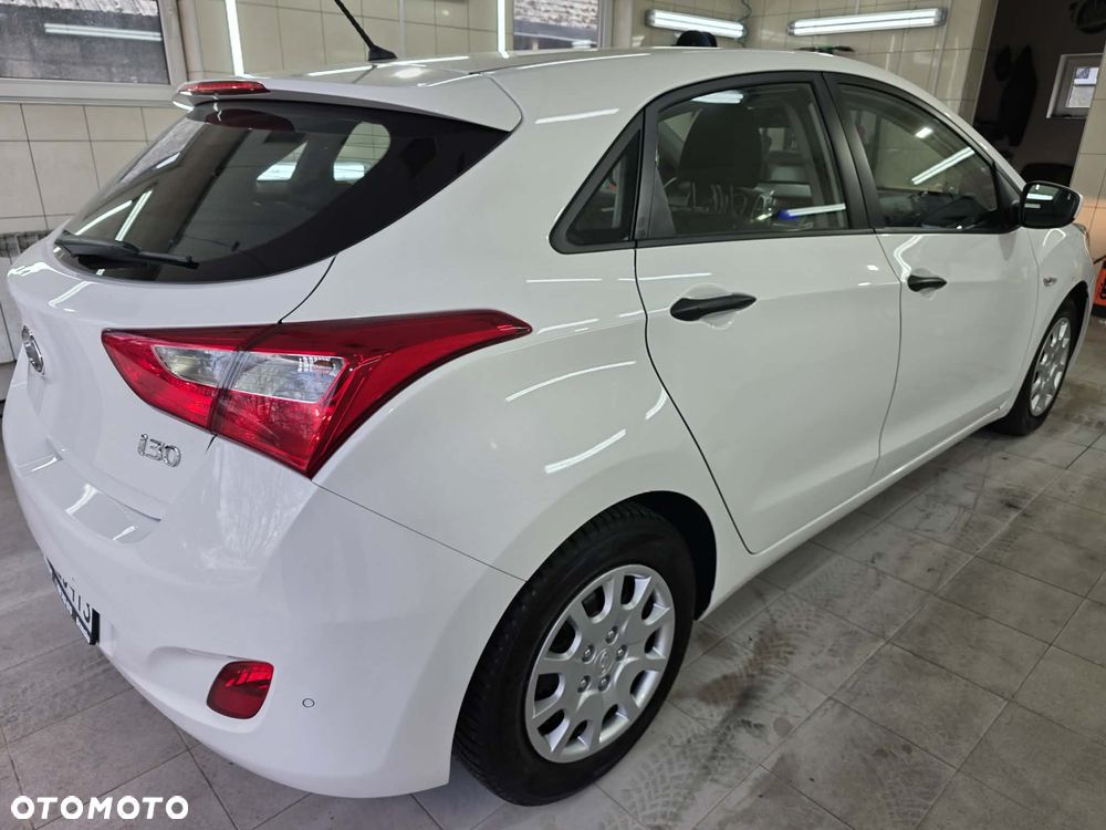 Hyundai i30 1.4 Fifa World Cup Edition - 6