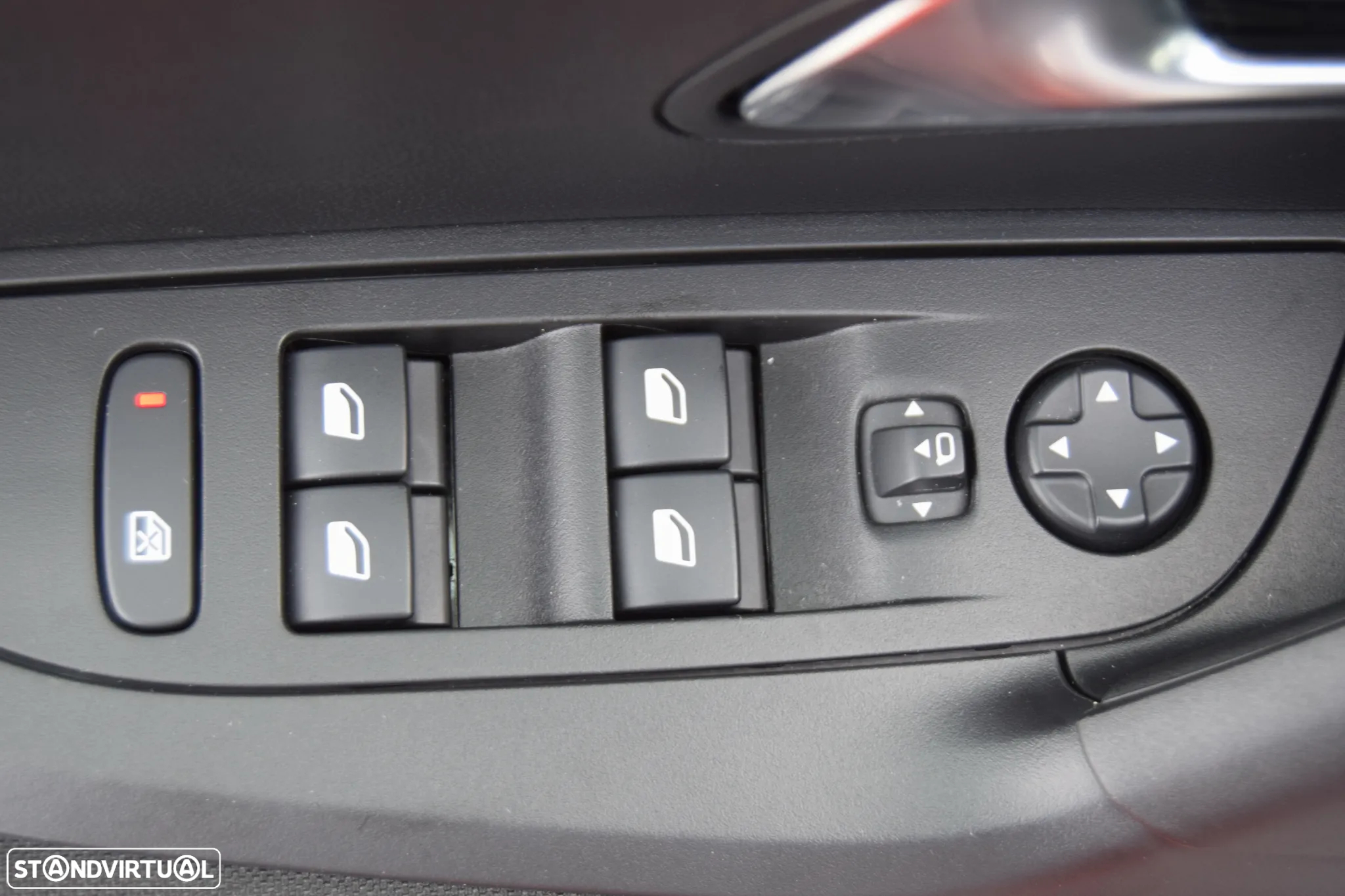 Peugeot e-2008 54 kWh Active - 14