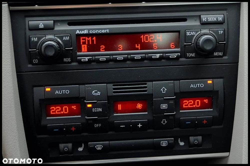 Audi A4 Limousine - 7