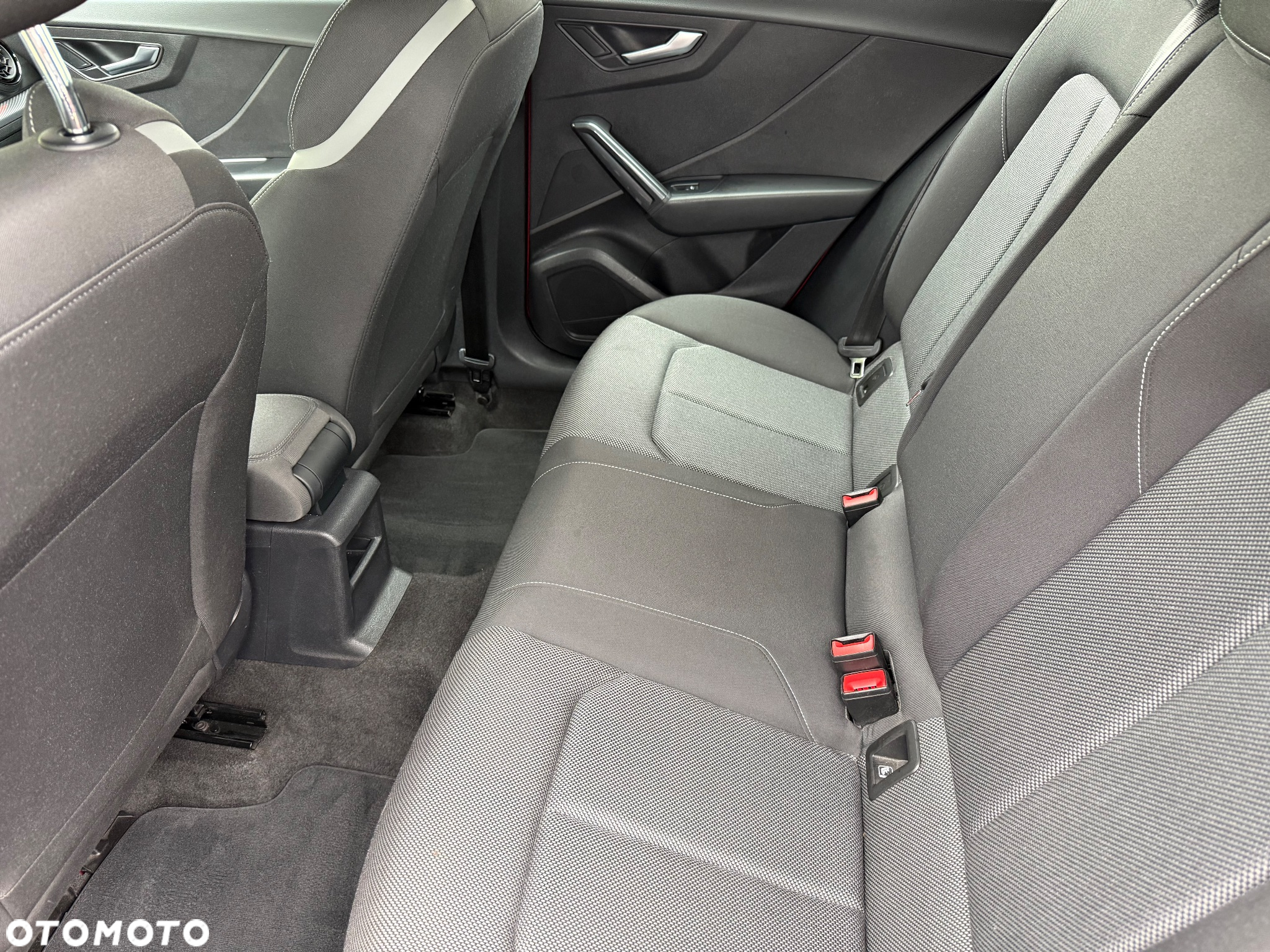 Audi Q2 2.0 TDI quattro S tronic sport - 27