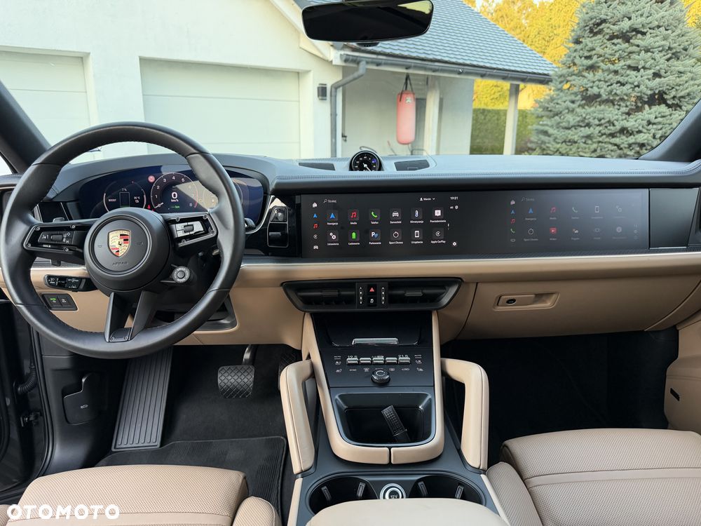Porsche Cayenne E-Hybrid PHEV - 9