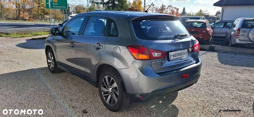 Mitsubishi ASX - 3