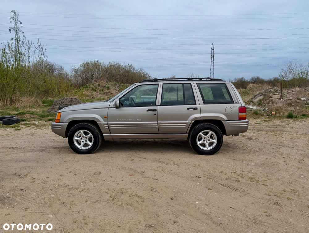 Jeep Grand Cherokee 5.9 Limited - 3