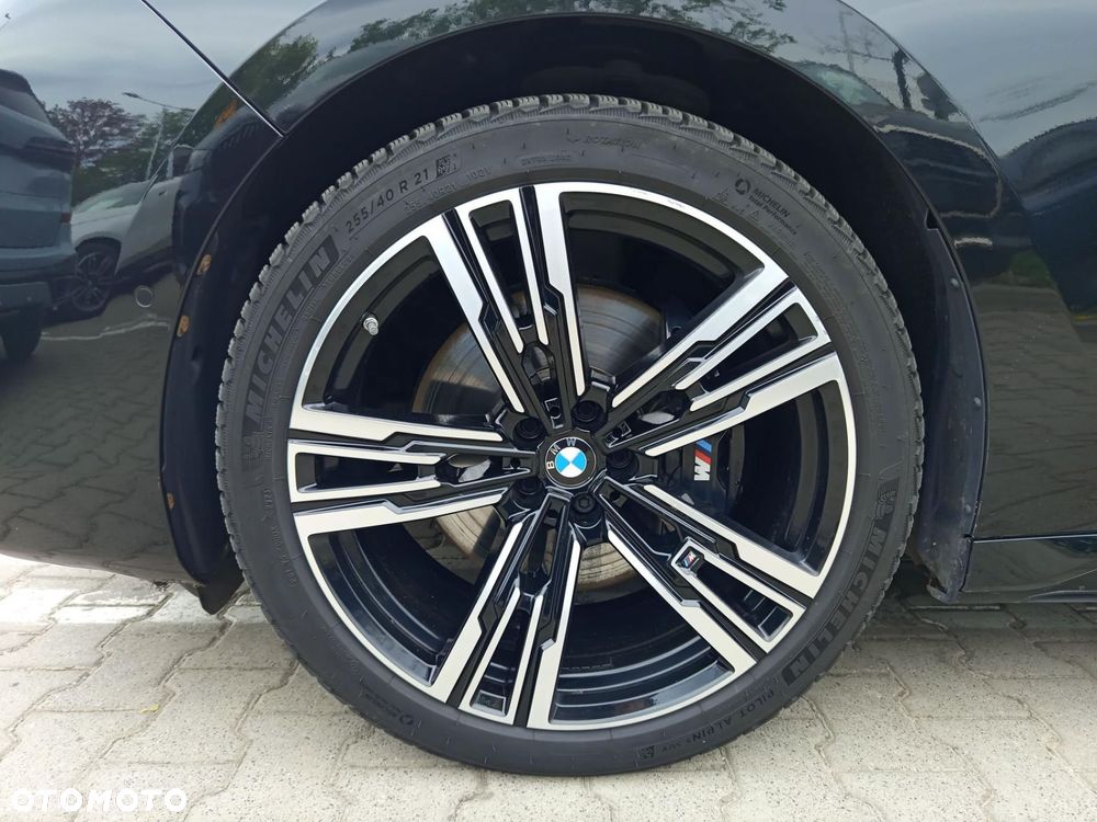 BMW Seria 7 - 11