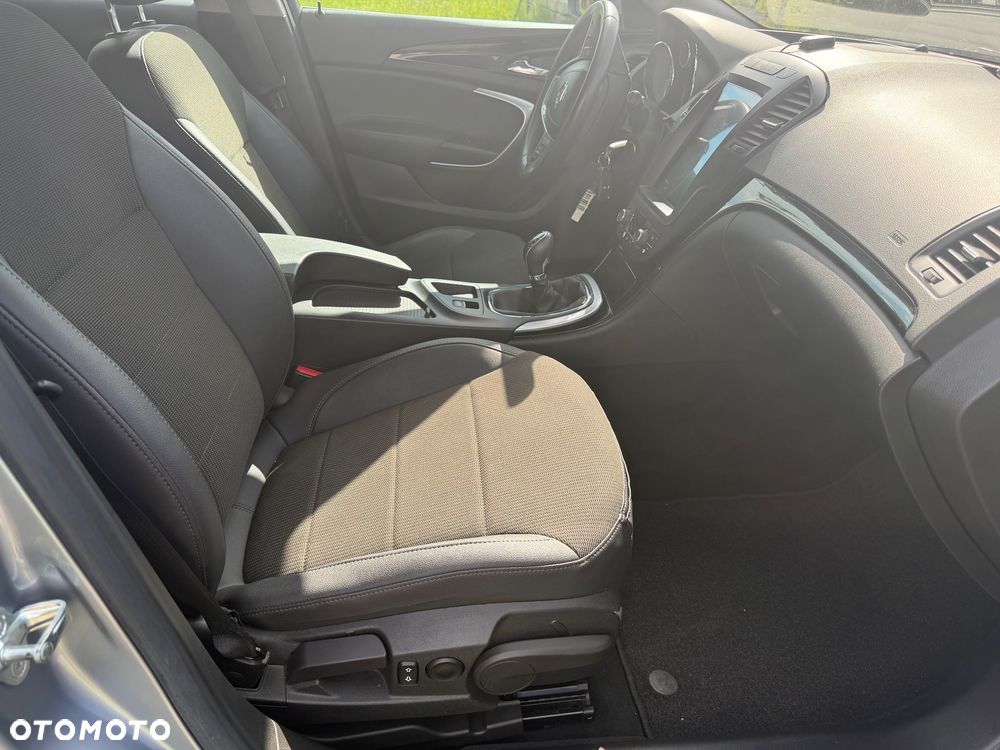 Opel Insignia 1.8 Design Edition - 19