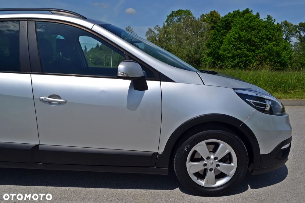 Renault Scenic - 9