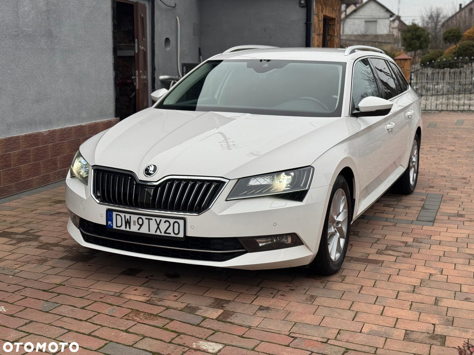 Skoda Superb - 2