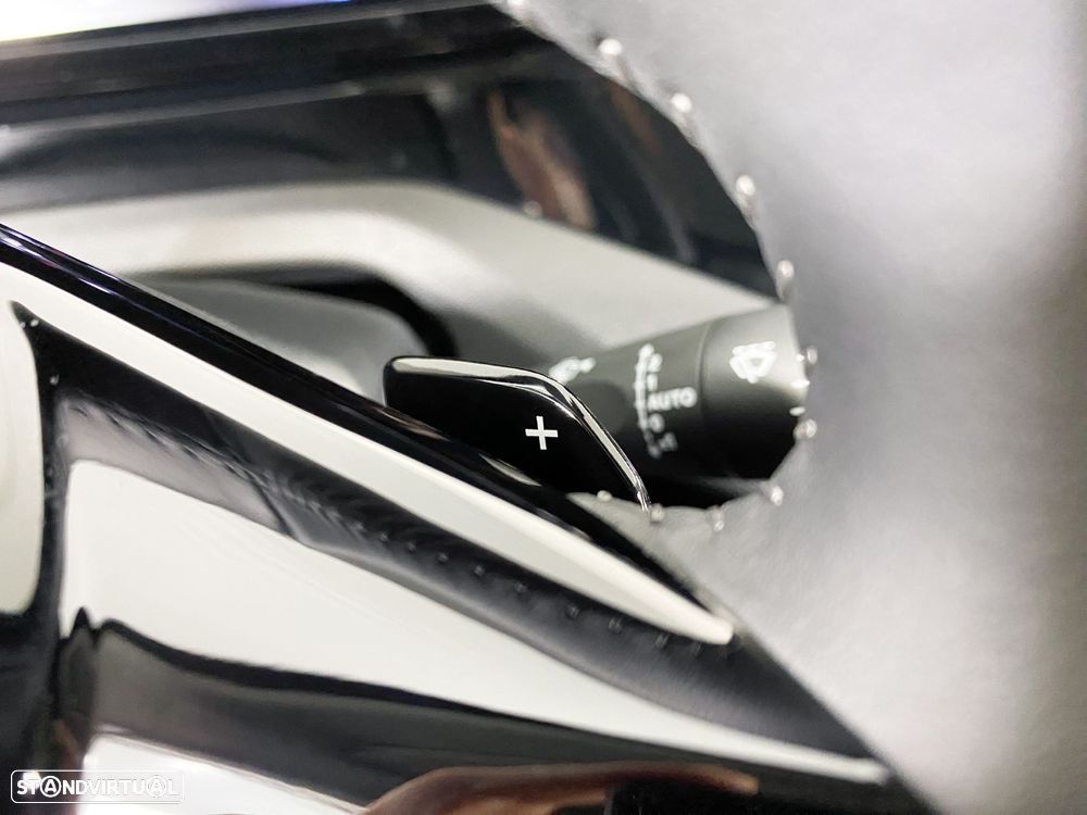 Peugeot 308 1.5 BlueHDi Style EAT8 - 11