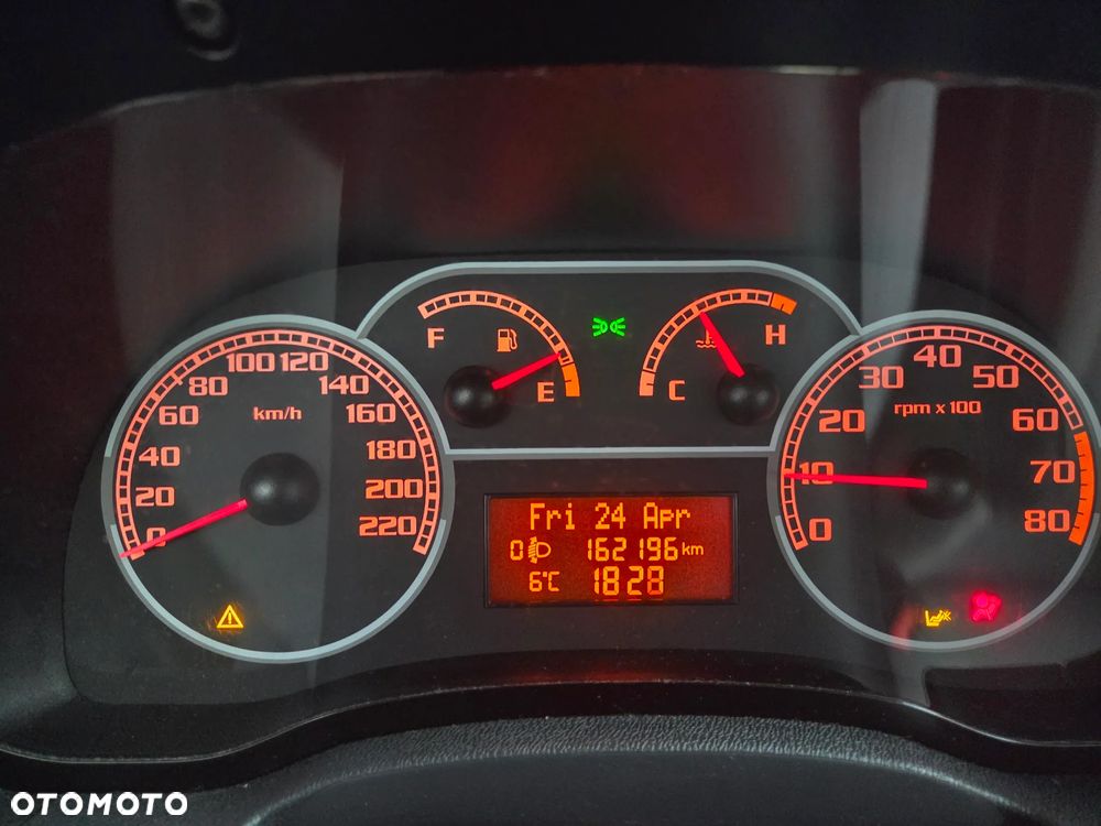 Fiat Albea 1.4 Active - 6
