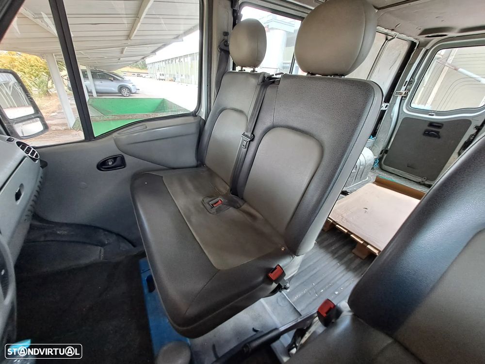Nissan Interstar - 19