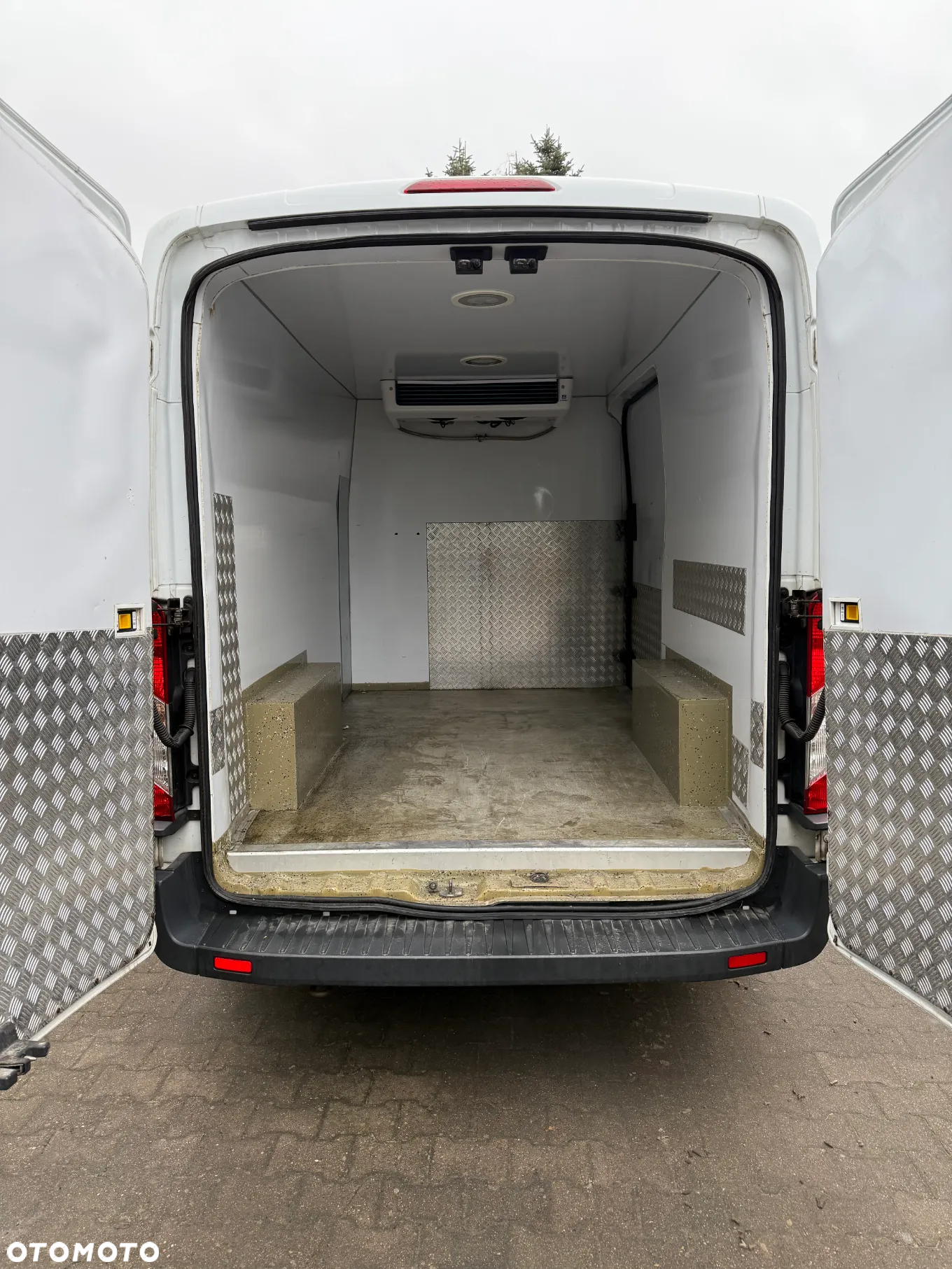 Ford Transit - 5