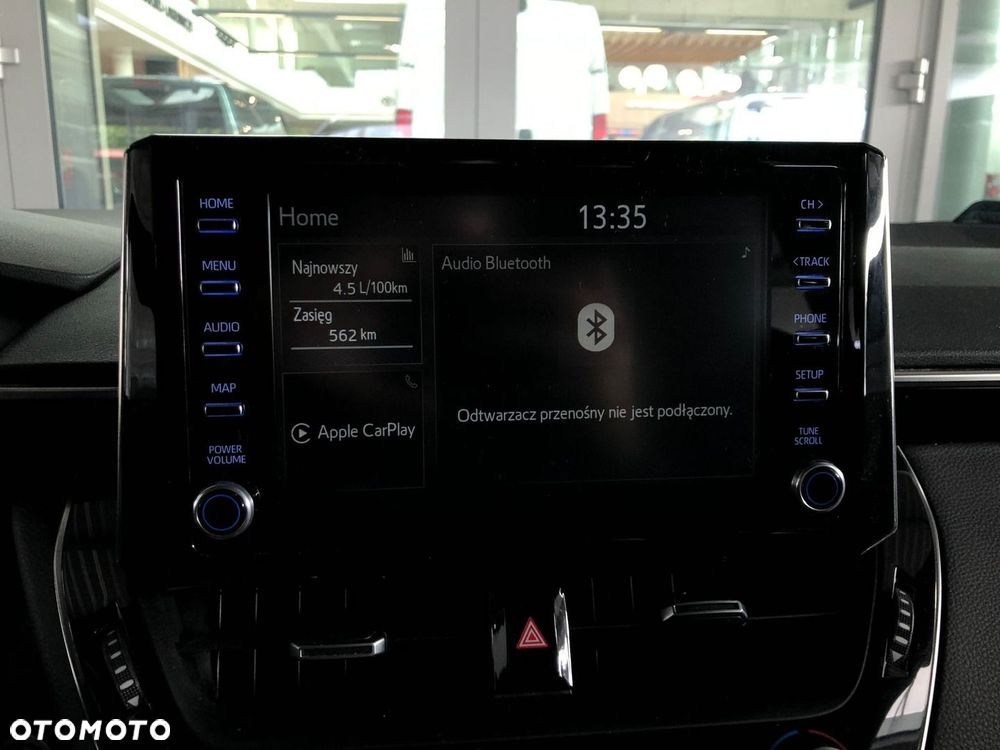 Toyota Corolla 1.8 Hybrid Comfort - 18