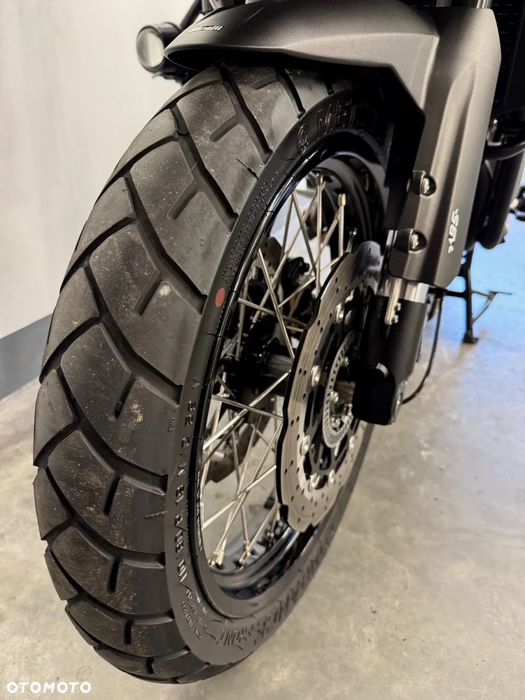 Benelli TRK 502X - 22